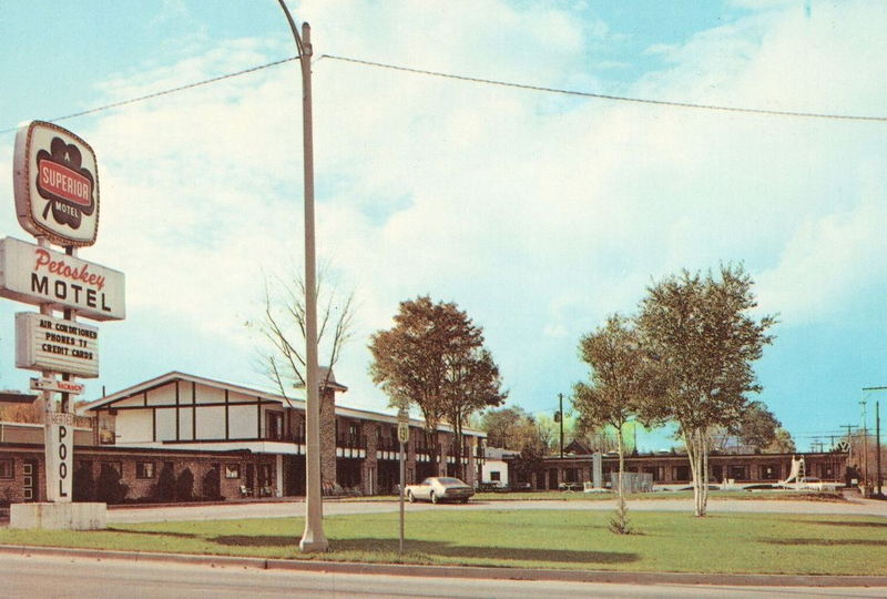 Petoskey Motel (Superior Motel) - Old Postcard (newer photo)